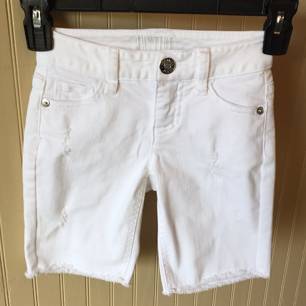 Justice shorts white size 7slim distressed‎ long shorts